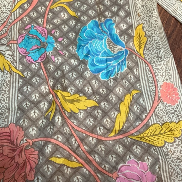 Vintage Art Deco pattern floral silk scarf - Picture 2 of 4